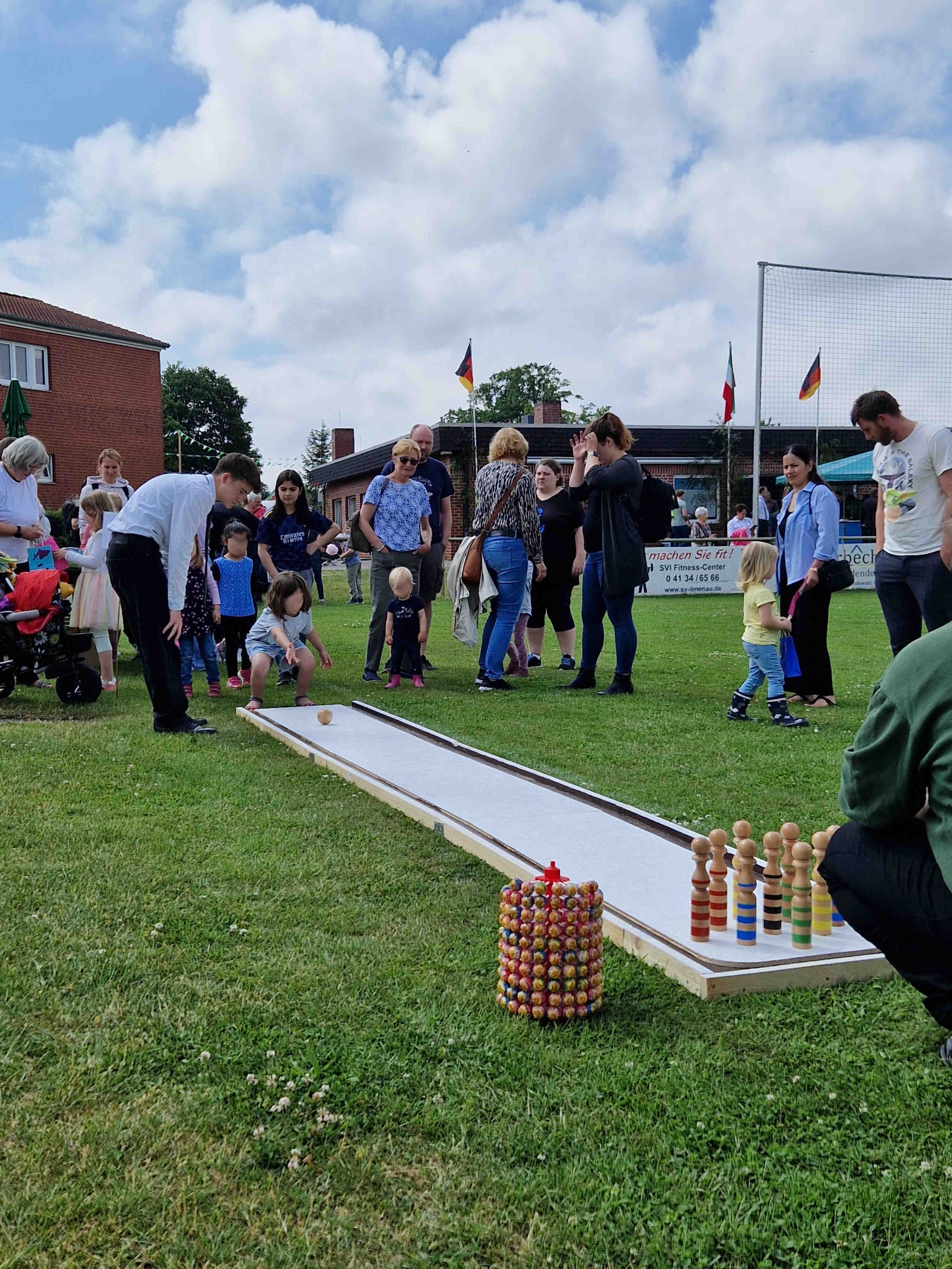 Kegeln beim Kinderfest